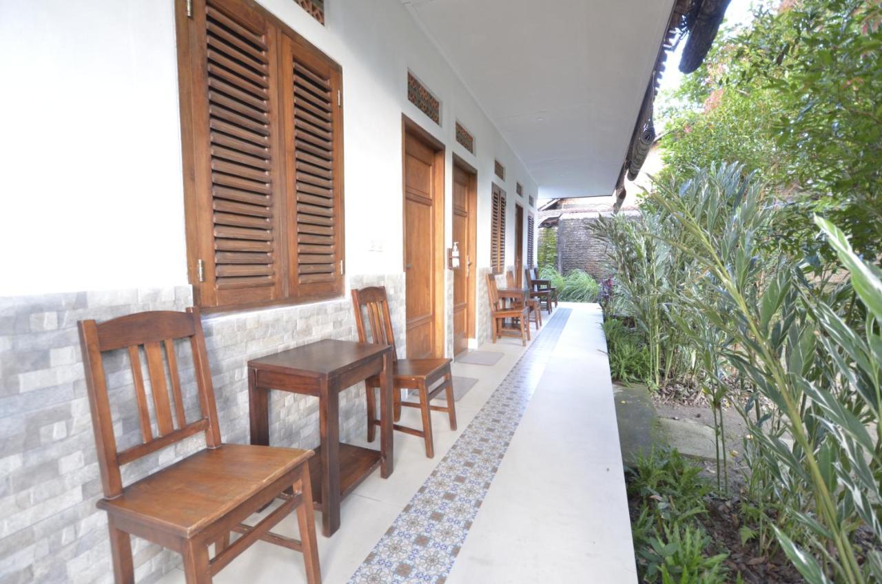 Ohmmstay - Rumah Pendopo Tanjungtirto Екстер'єр фото