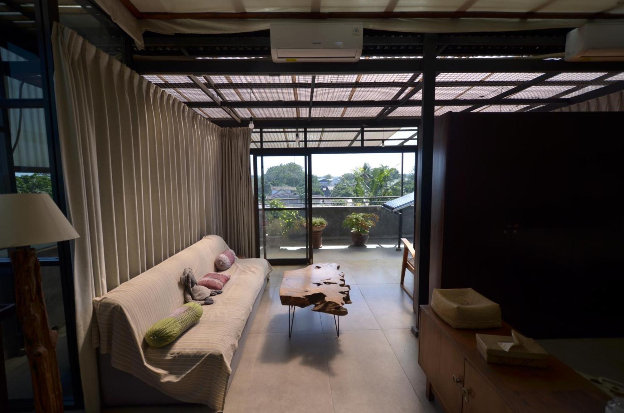 Ohmmstay - Rumah Pendopo Tanjungtirto Екстер'єр фото