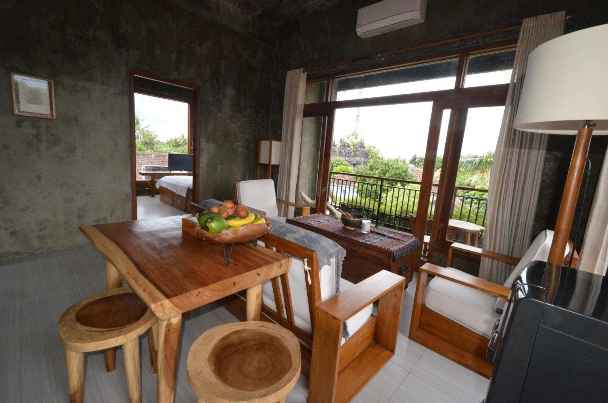 Ohmmstay - Rumah Pendopo Tanjungtirto Екстер'єр фото