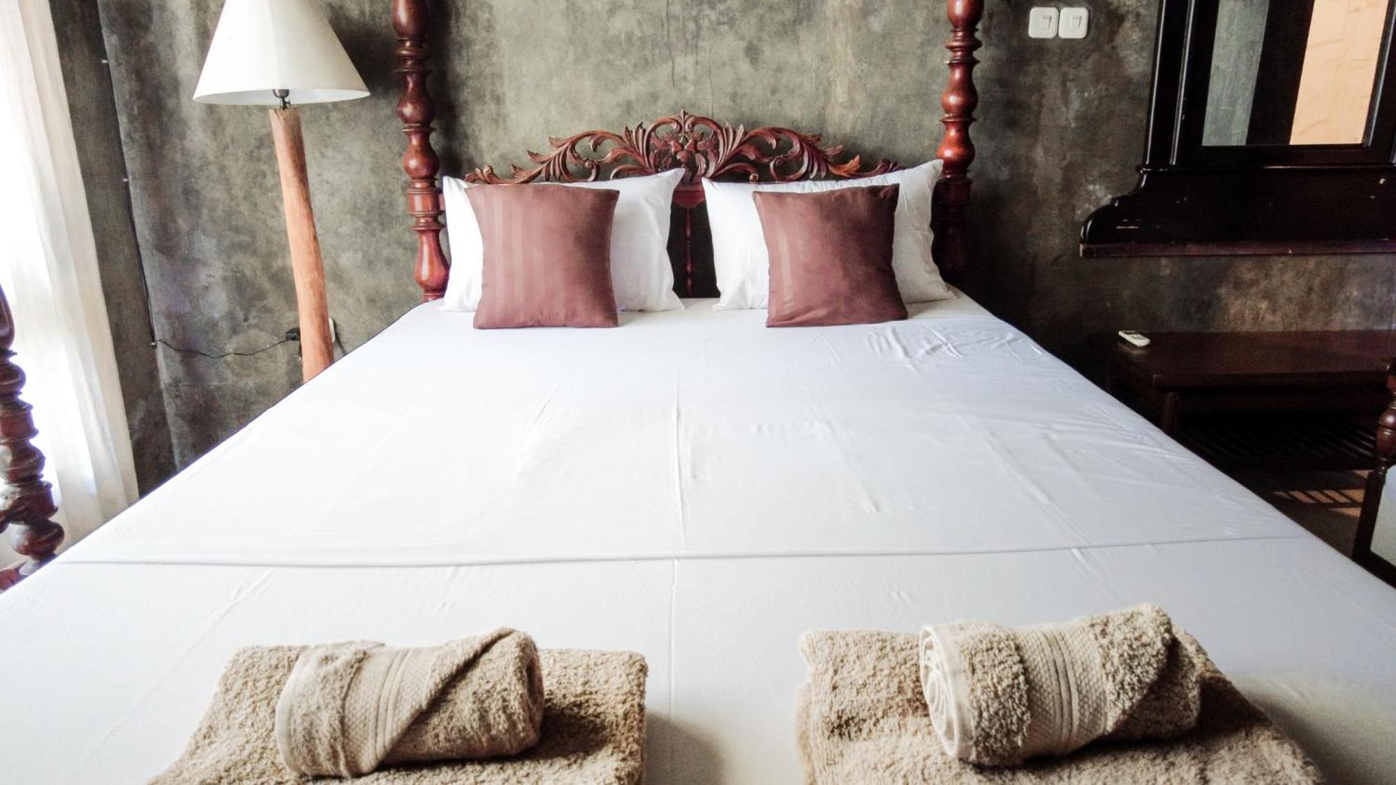 Ohmmstay - Rumah Pendopo Tanjungtirto Екстер'єр фото