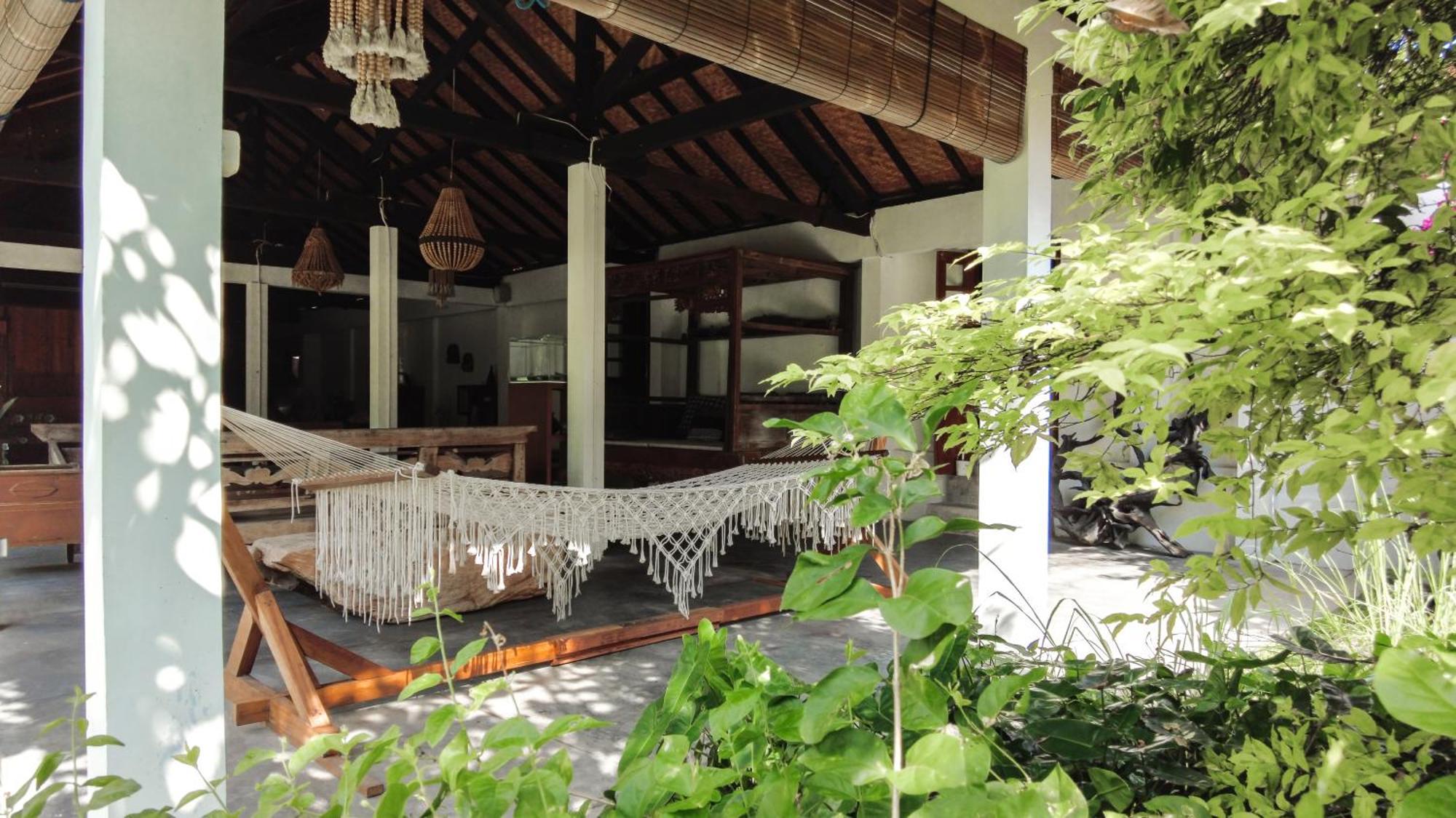Ohmmstay - Rumah Pendopo Tanjungtirto Екстер'єр фото