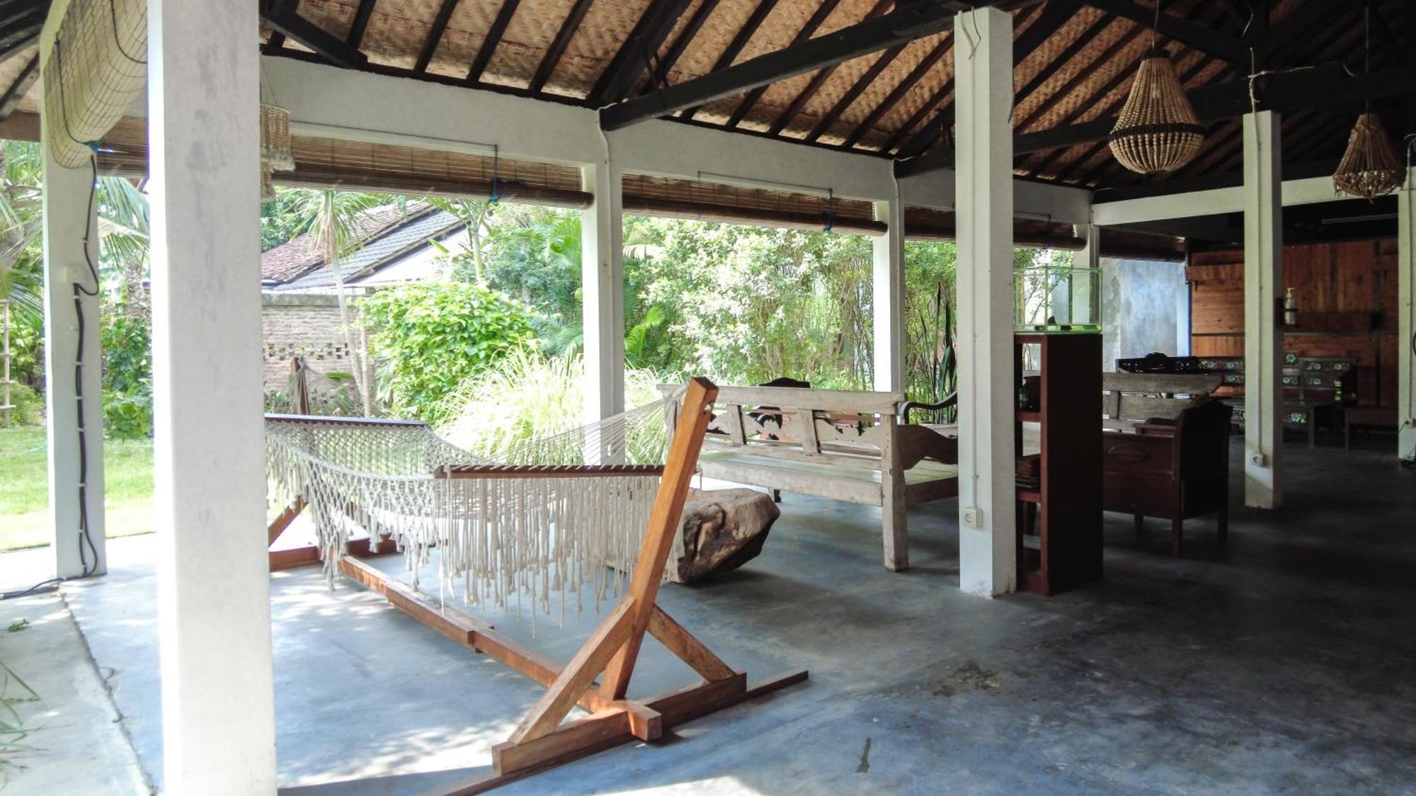 Ohmmstay - Rumah Pendopo Tanjungtirto Екстер'єр фото